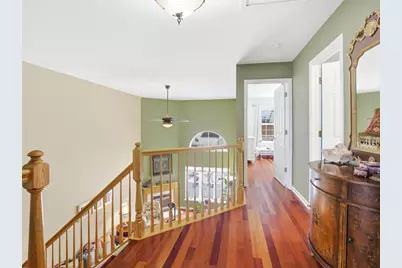 1096 Viewpoint Drive, Lake in the Hills, IL 60156 - Photo 13