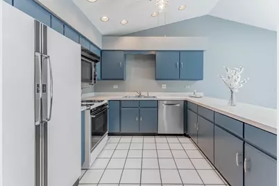 7203 S 86 Avenue #1SOUTH, Justice, IL 60458 - Photo 11