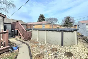 7807 Parkside Ave, Burbank, IL 60459 - Photo 19