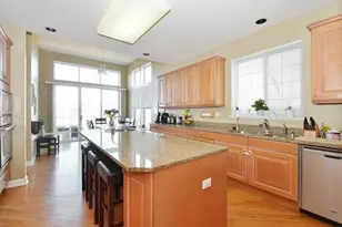 575 Cypress Point Ct, Riverwoods, IL 60015 - Photo 3