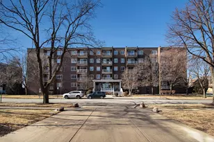 900 Center St, Des Plaines, IL 60016 - Photo 1