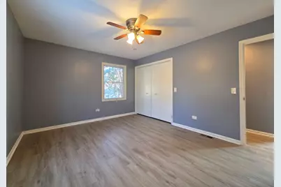 817 Tomahawk Trail, Round Lake Heights, IL 60073 - Photo 9