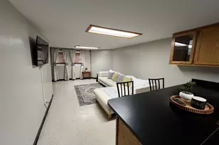 4818 N Moody Ave, Chicago, IL 60630 - Photo 3