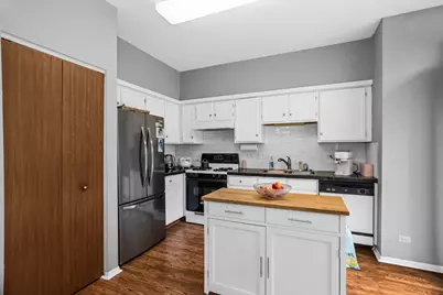 2809 Alameda Court, Naperville, IL 60564 - Photo 5