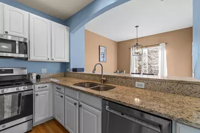 1812 Kelberg Avenue, Hoffman Estates, IL 60192 - Photo 7