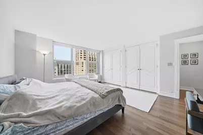 777 N Michigan Avenue #2101, Chicago, IL 60611 - Photo 21