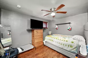 3427 S 58th Ave, Cicero, IL 60804 - Photo 11