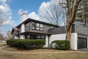 1077 Green Bay Rd, Glencoe, IL 60022 - Photo 1