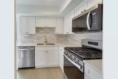 1834 Jamestown Circle, Hoffman Estates, IL 60169 - Photo 9