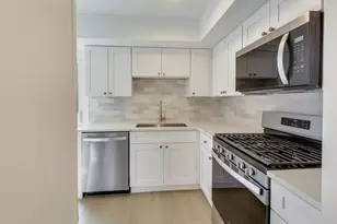 1834 Jamestown Cir, Hoffman Estates, IL 60169 - Photo 9