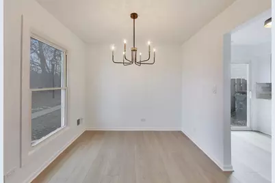 1834 Jamestown Circle, Hoffman Estates, IL 60169 - Photo 5