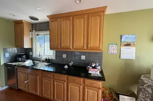 401 S Whispering Hills Dr, Naperville, IL 60540 - Photo 5