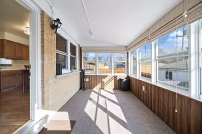 [Address not provided], Brookfield, IL 60513 - Photo 15