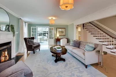 266 W Claremont Street, Elmhurst, IL 60126 - Photo 3