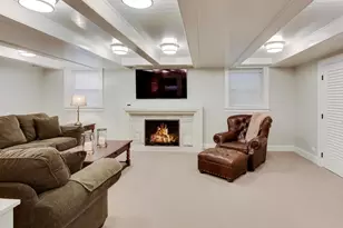 266 W Claremont St, Elmhurst, IL 60126 - Photo 25