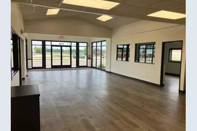 1010 S 7th Street, Rochelle, IL 61068 - Photo 3