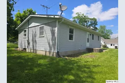 219 S First Street, Carthage, IL 62321 - Photo 23