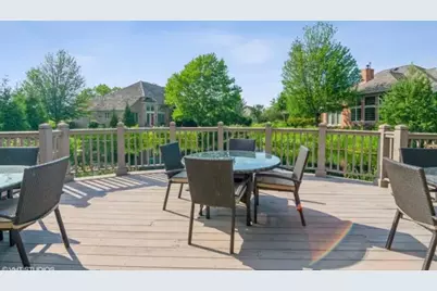 [Address not provided], Northbrook, IL 60062 - Photo 33