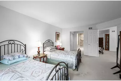 [Address not provided], Northbrook, IL 60062 - Photo 21