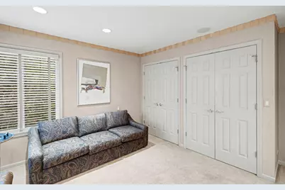 [Address not provided], Northbrook, IL 60062 - Photo 19