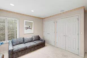 [Address not provided], Northbrook, IL 60062 - Photo 19