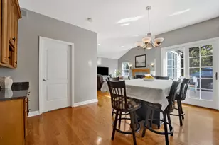 1705 S Stewart Ave, Lombard, IL 60148 - Photo 9