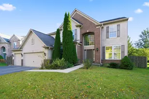 402 Marshall Ash St, Bolingbrook, IL 60490 - Photo 1