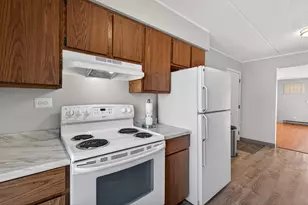 734 N Briar Hill Ln, Addison, IL 60101 - Photo 11