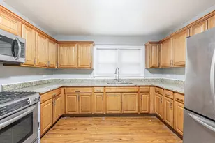 7637 S Essex Ave, Chicago, IL 60649 - Photo 13