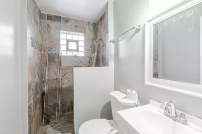 7637 S Essex Avenue #1, Chicago, IL 60649 - Photo 15