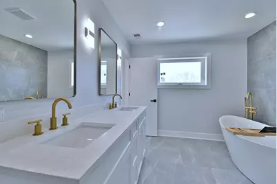 7509 N Oleander Avenue, Chicago, IL 60631 - Photo 23