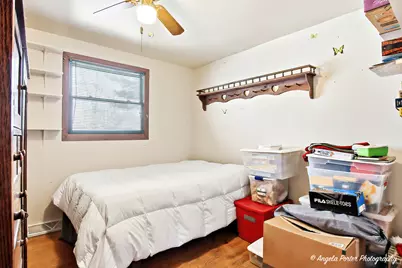 8 E Rollins Road, Round Lake Beach, IL 60073 - Photo 19