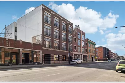 1473 W Irving Park Road #4E, Chicago, IL 60613 - Photo 3