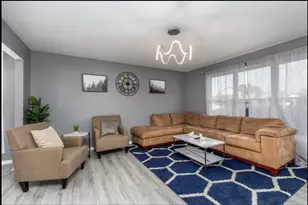 823 Heather Ln, Ottawa, IL 61350 - Photo 11