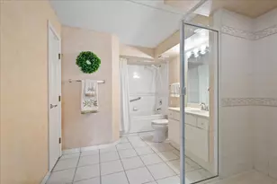 3850 W Bryn Mawr Ave, Chicago, IL 60659 - Photo 13