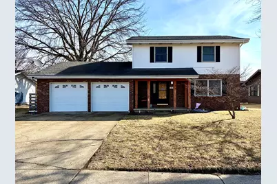 66 Holiday Drive, Clifton, IL 61727 - Photo 1