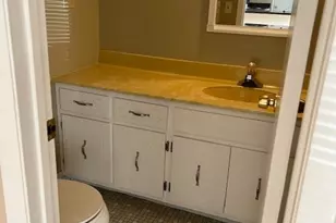 260/262/264/266 Paddock Circle, Glendale Heights, IL 60139 - Photo 3