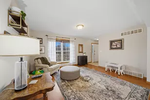 1645 Sir Lawrence Ln, Dixon, IL 61021 - Photo 3