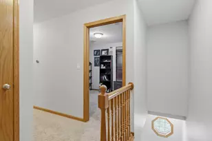 1645 Sir Lawrence Ln, Dixon, IL 61021 - Photo 15