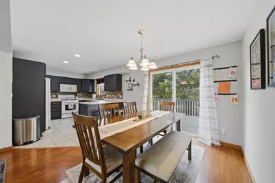 1645 Sir Lawrence Lane, Dixon, IL 61021 - Photo 5