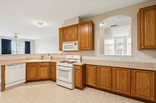 8126 Concord Ln, Justice, IL 60458 - Photo 11