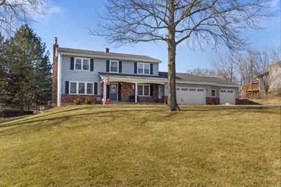 27942 N Lakeview Circle, McHenry, IL 60051 - Photo 3