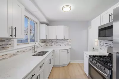 18037 Ridgewood Avenue, Lansing, IL 60438 - Photo 3