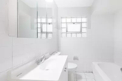 7637 S Essex Avenue #2, Chicago, IL 60649 - Photo 13