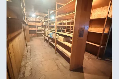 503 E Main Street, Morrison, IL 61270 - Photo 25