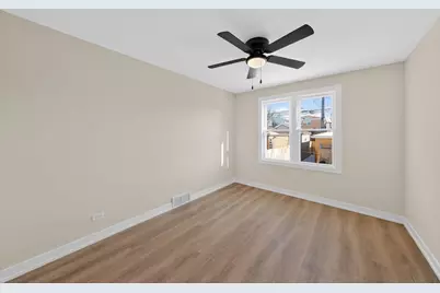 6559 S Kedvale Avenue, Chicago, IL 60629 - Photo 7