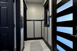 6331 S Elizabeth St, Chicago, IL 60636 - Photo 31