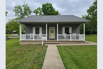 2806 Jones Street, Eldorado, IL 62930 - Photo 1