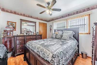 3640 Hawthorne Street, Franklin Park, IL 60131 - Photo 7