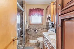 3640 Hawthorne St, Franklin Park, IL 60131 - Photo 9